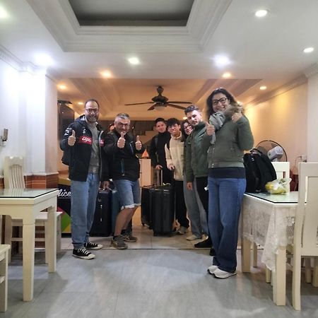 Roma Hotel Noi Bai Airport Hanoi Exterior foto